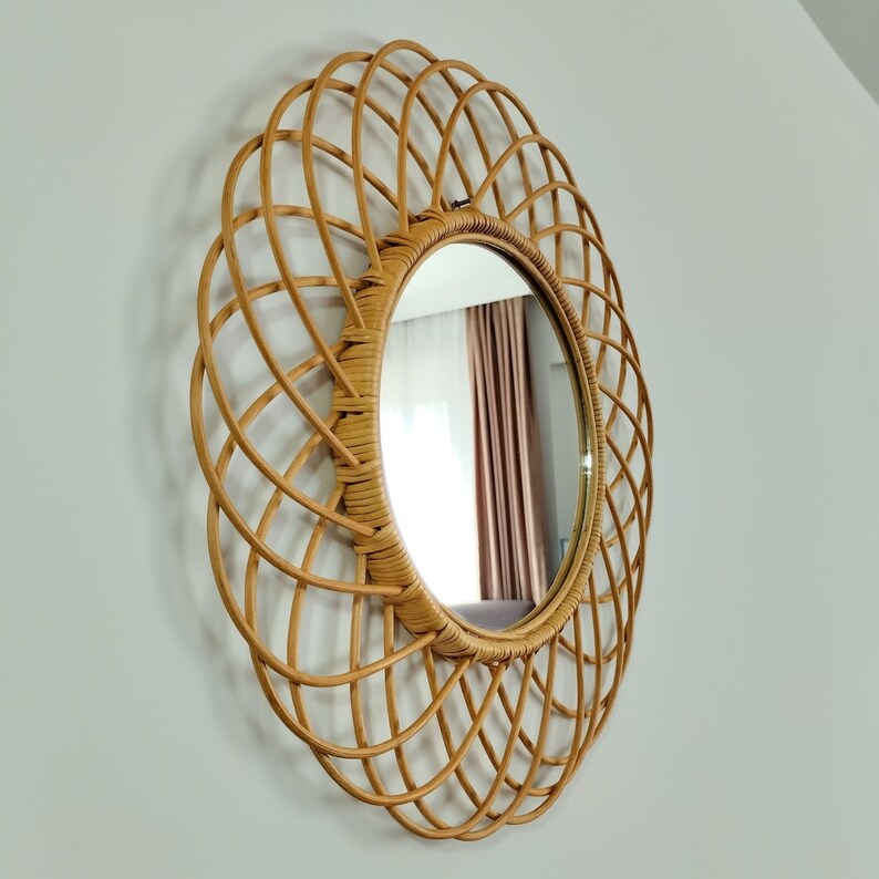 Round Rattan Wall Mirror, Circular Wicker Mirror, Rattan Flower Mirror
