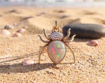 14k Gold Gemstone Spider Pendant, Halloween Spider Pendant, Gold Designer Spider Pendant, Gold Spider Jewelry, Gold Gemstone Animal Pendant