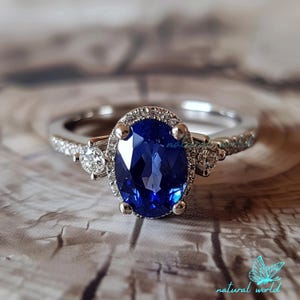 Anello di fidanzamento ovale con zaffiro blu, anello nuziale con zaffiro, anello ovale con zaffiro blu, anello da donna con zaffiro, anello da donna di design