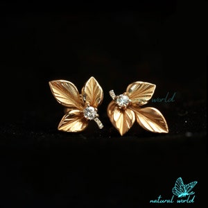 Oorknopjes met diamanten blad, bladgouden oorknopjes, gouden bruids bloemen bladstekers, kleine bladstekers voor vrouw, goud effenen diamanten bladstekers