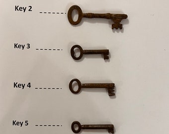 Old vintage metal keys, Antique Key, British Key, Vintage Metal Key,, Collectible Keys, Journals, Steam Punk, Industrial Décor