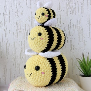 Crochet bee decor amigurumi Pattern Bumble bee image 6