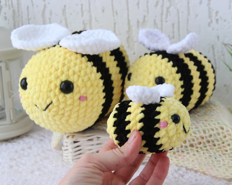 Crochet bee decor amigurumi Pattern Bumble bee image 4