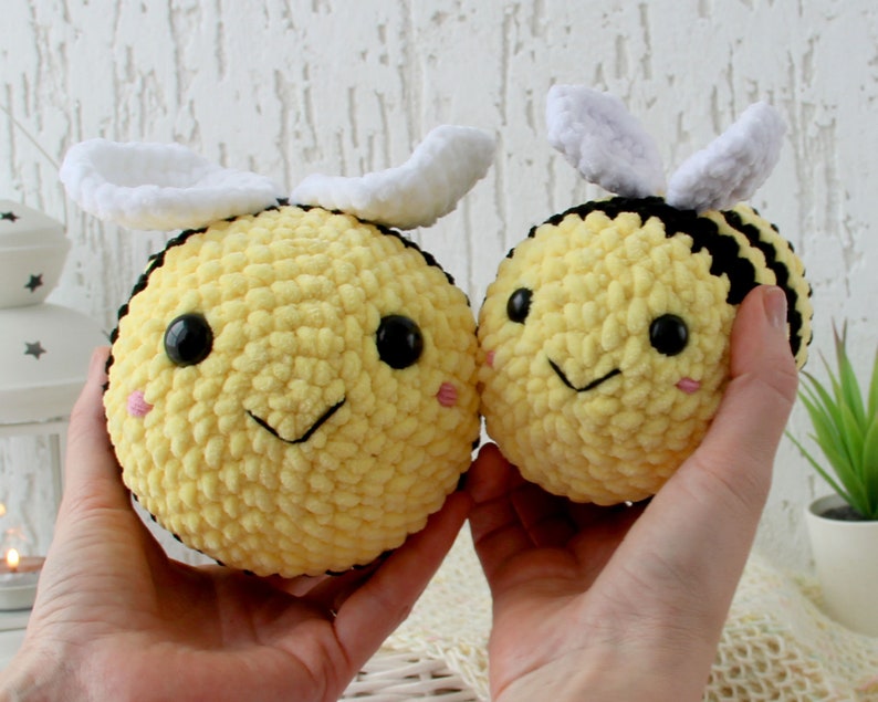 Crochet bee decor amigurumi Pattern Bumble bee image 3