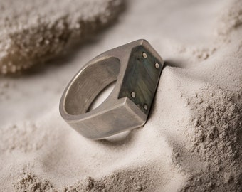 Natural Labradorite Gemstone Ring, 925 Sterling Silver Ring, Men Labradorite Ring, Statement Ring