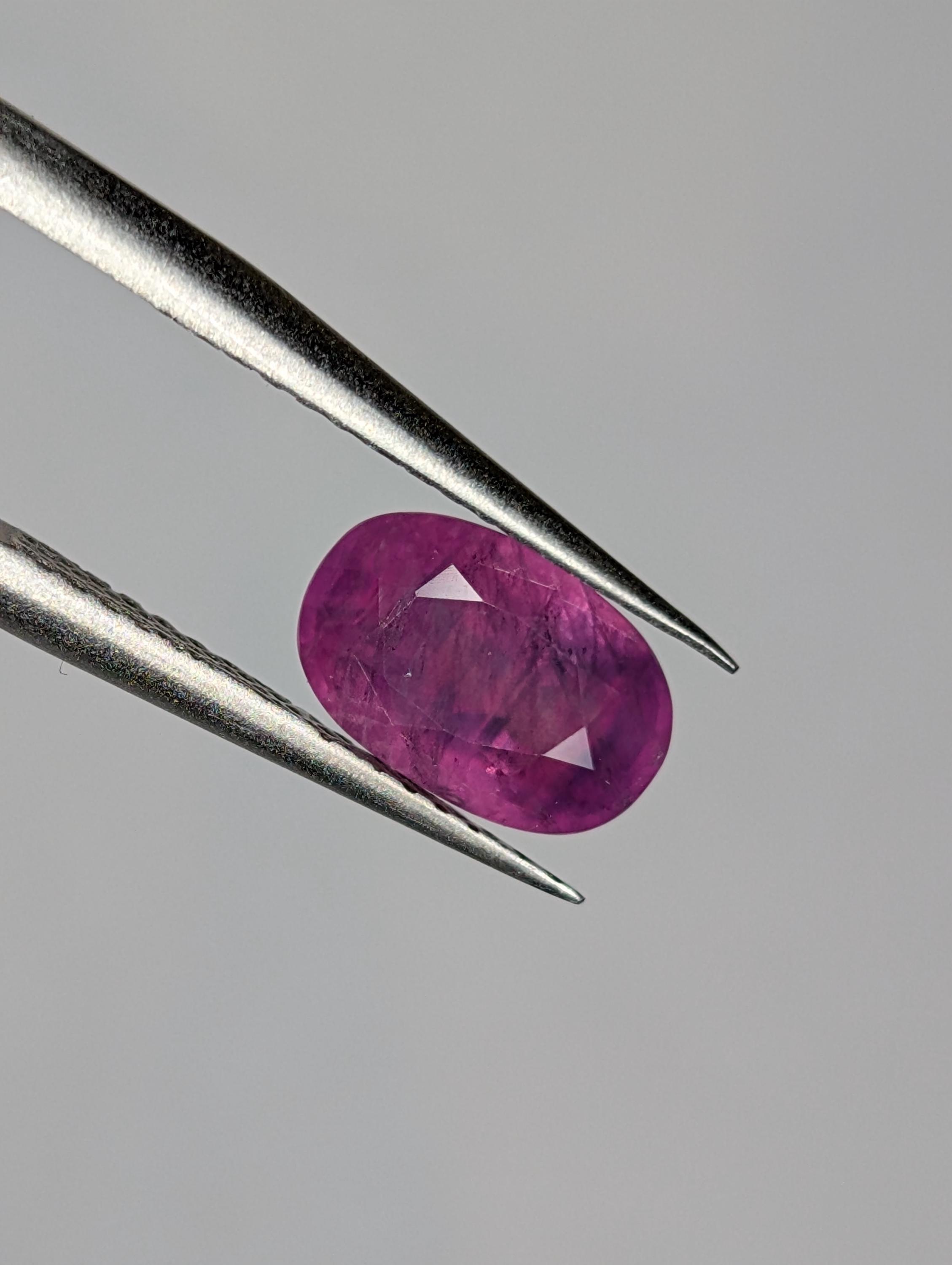 Naturel 5.00 CT Certifié Rare Madagascar Profond Rouge Sang Rubis