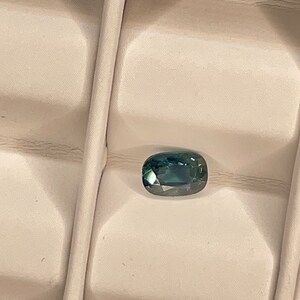 Prächtiger Saphir 0,63 ct vvs