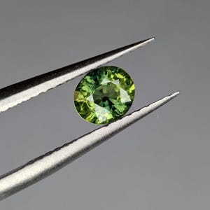 Wunderschöner Saphir vs 0,76 ct