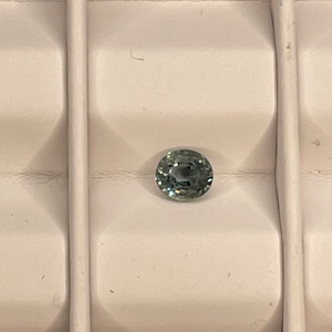 Beautiful natural sapphire 0.63 ct