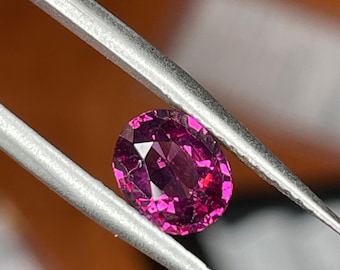 Magnifique grenat 1,30 ct