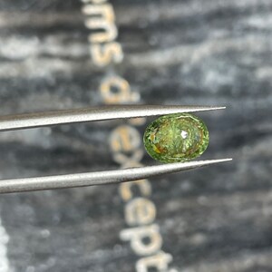 Huge demantoid garnet 2.36 ct