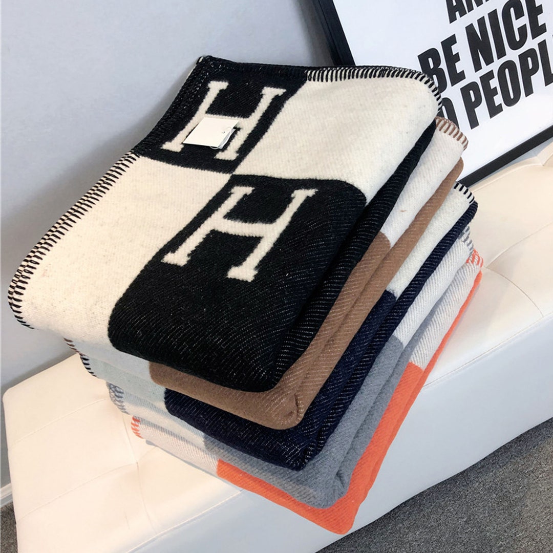 Special Limited Hype H Blanket High Quality