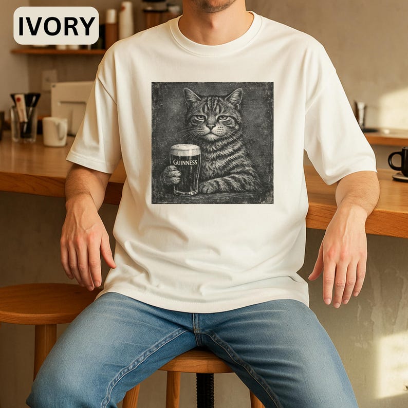 Vintage Pub Cat Shirt Comfort Colours Retro Cats Grunge Illustration Tee