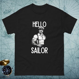 T-SHIRT HELLO SAILOR COLORE BIANCO THE HAPPINESS IS HAVE MY T-SHIRT NEW T-SHIRT HELLO SAILOR COLORE BIANCO THE HAPPINESS IS HAVE MY T-SHIRT NEW