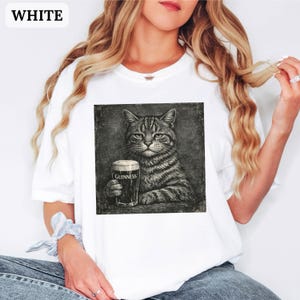 Vintage Pub Cat Shirt Comfort Colours Retro Cats Grunge Illustration Tee