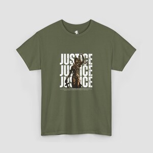 SCH-W324 | ジャスティス レディース ヘビーコットンTシャツ - 大胆なステートメントシャツ、カジュアルウェア、アクティビズムギフト、毎日の快適さ、レディースファッション