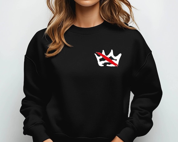 No Kings Sweatshirt, Unisex Protest Shirt for Bold Statements,Minimalist Graphic for Independent Spirits
