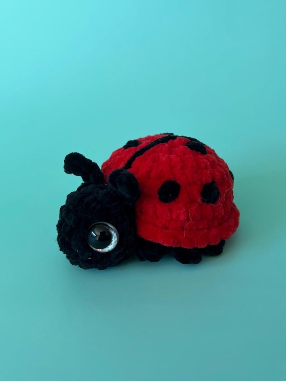 Handmade Crochet Velvet Ladybug Plush – Pocket-Sized Amigurumi