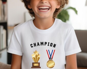 Camiseta de campeón, divertida camiseta para jóvenes, divertida camiseta para niños pequeños, regalo para niños, camiseta deportiva, regalo de cumpleaños para niños, trofeo y medalla para ganadores