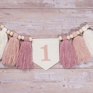Personalized 1st Birthday High Chair Banner, Customized Yarn Tassel Garland, 1 Party Decor, Cake Smash Highchair Banner, Birthday Photo Prop