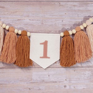 Personalized 1st Birthday High Chair Banner, Customized Yarn Tassel Garland, 1 Party Decor, Cake Smash Highchair Banner, Birthday Photo Prop