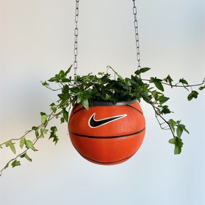 Orange Mini Basketball Planter on chain - hanging basketball flower pot - hypebeast cool decor tiktok trendy