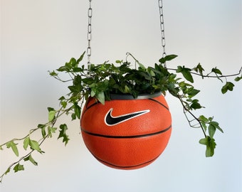 Orange Mini Basketball Planter on chain - hanging basketball flower pot - hypebeast cool decor tiktok trendy