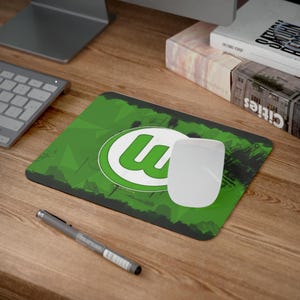 Eco-Friendly Gaming Mouse Pad - Vibrant Green Design, Perfect for Gamers, Home Office, Office Decor, Unique Gift Idea, Computer Accessories