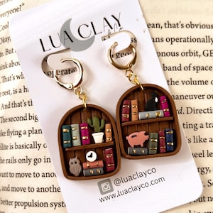 Bookshelf Earrings – Polymer Clay Book Lover Jewelry | Tiny Bookshelf Dangle Earrings | Animal Lover or Bookworm Gift