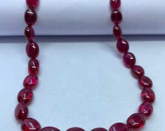 AAAA + QUALITÄT-Rubin Corundum Oval Form Perlen Rubin Glatt Oval Perlen Rubin Edelstein Perlen Schmuck machen