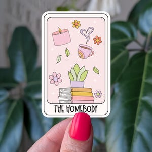 L'autocollant casanier, l'autocollant esthétique en vinyle pour cartes de tarot pour les introvertis, les autocollants confortables pour les amoureux des livres pour ordinateur portable