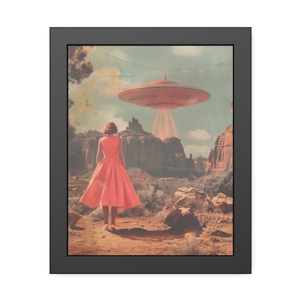 Lady In Pink UFO Sighting I Roswell Chillin' I Vintage 1950's Inspired UFO Sighting I Mid Century Modern I Atomic Age Digital Download