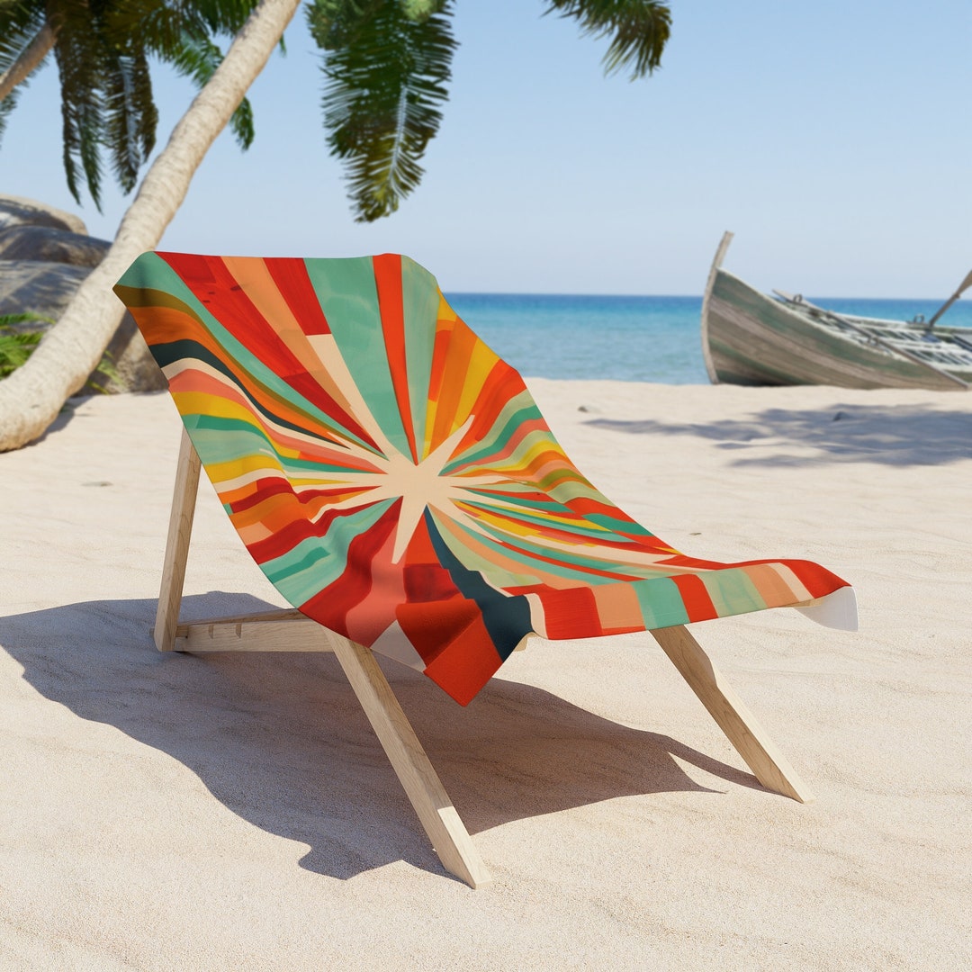RETRO SUNBURST BEACH TOWEL main image 1