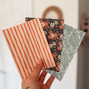 Vattenlösliga lera överföringsark, blommiga palm- och randmönster (set om 3)