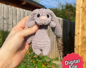 Mini Floppy Bunny Crochet Pattern in English