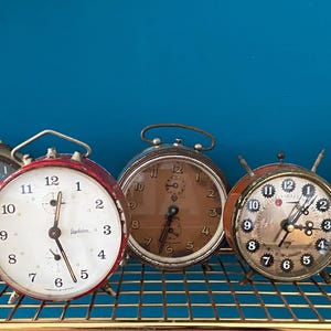 Vintage Collection of 5 Alarm Clocks – 1950s to 1970s Modernist Design