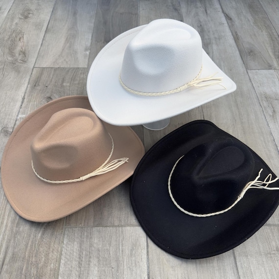 Women’s 56 cm taupe “cowboy / rancher” style felt hat Wool Rancher Hat With Leather Belt: Handmade Pencil Brim  main image 4