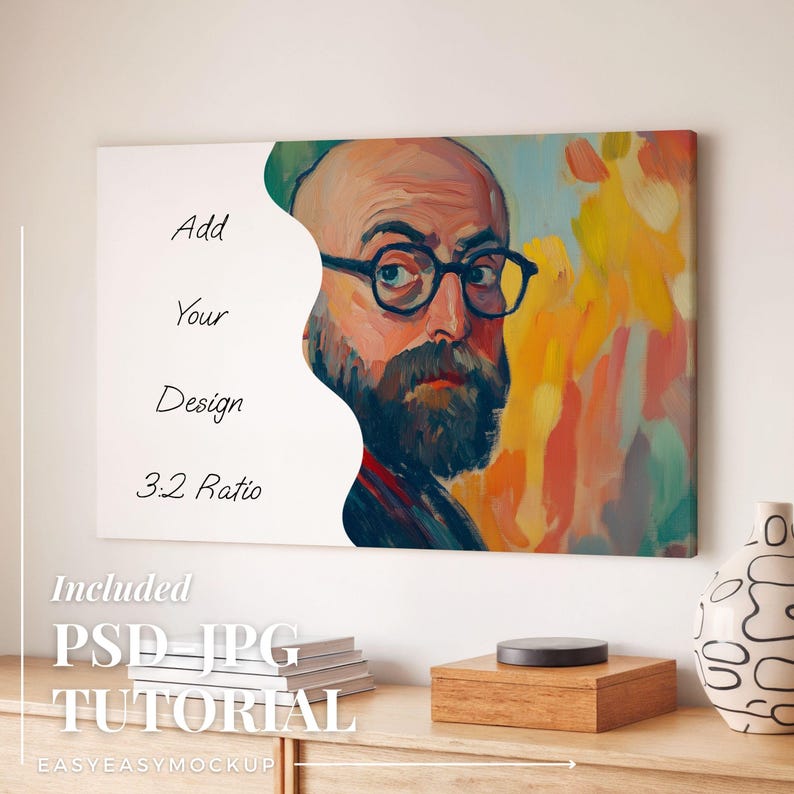 Puede incluir: Una impresi&oacute;n en lienzo con un retrato de un hombre con gafas y barba, con pinceladas coloridas. El texto "Add Your Design 3:2 Ratio" est&aacute; a la izquierda. La imagen es parte de una maqueta con un tutorial.