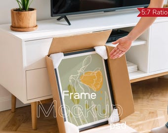 Modern Frame Mockup PSD – Minimalist Wall Art Display, Smart Object for Prints, Photoshop & Photopea Compatible