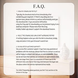 Puede incluir: Un documento blanco con el texto "F.A.Q." en la parte superior. El documento proporciona respuestas a preguntas frecuentes sobre la descarga de archivos, incluida informaci&oacute;n de atenci&oacute;n al cliente. Un jarr&oacute;n decorativo est&aacute; en el fondo.