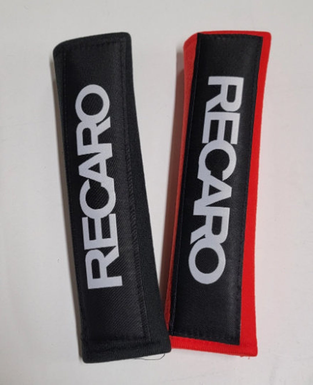 2pcs/set Carbon Fiber Seat Belt Shoulder Pads Covers Toyota Hilux Corolla Camry Rav4 I4459002161