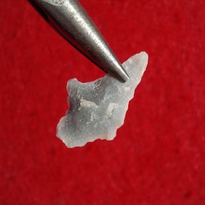1-1/16&quot; Friley AUTHENTIEKE LOUISIANA ARROWHEAD Mississippian 1300 - 900 B.P. Sabine Parish - een favoriet bij verzamelaars