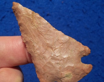 2-5/8" Pinetree Corner Notched AUTHENTIC TENNESSEE ARROWHEAD Early Archaic 8000 - 5000 B.P. Beveled on One Side of Each Face with Serrations