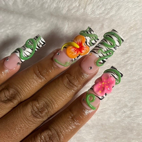 Flower nails- zebra print | French tips| 3D flower gel nails| handmade press on nails| summer designs|trendy summer nails