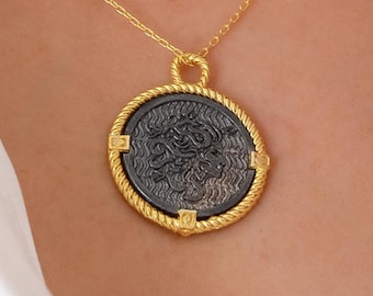 Collana Gorgon Medusa fatta a mano da uomo in argento sterling, fascino Medusa della mitologia greca, gioielli greci, collana mitologica, gioielli per uomini - Italia
