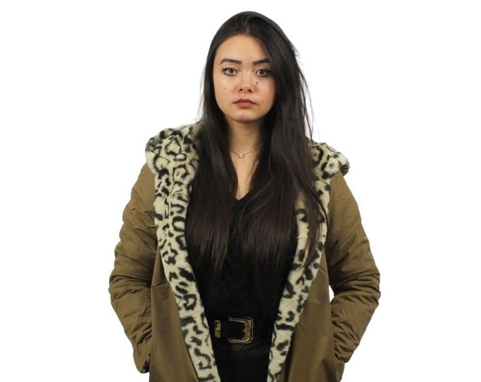Featured listing image: Reversible waterproof parka - Camel/Leopard