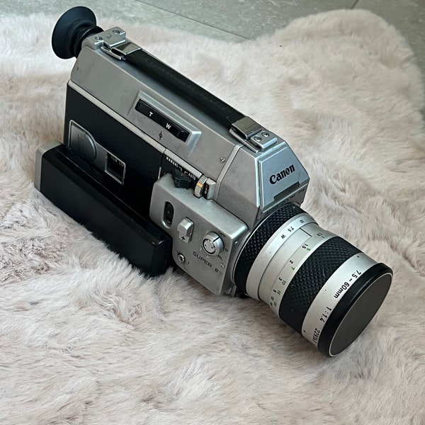 Zoom automatique Canon 814 Super 8 en version standard