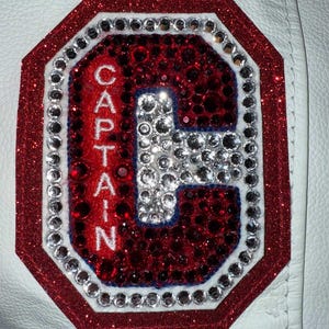 Parches bordados personalizados de Capitán con cristales de imitación para chaquetas y bolsos de Letterman. Diseño de color personalizado.
