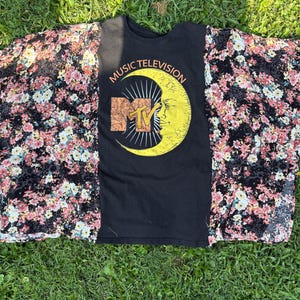 Upcycled MTV Graphic Tee: Boho Festival Top with Floral Sleeves