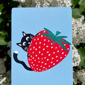 Katzen Grußkarte, süßes Geburtstagsgeschenk für die beste Freundin, Geschenk für Katzenliebhaber, süße Katze, Katze isst Erdbeere, lustige Katze